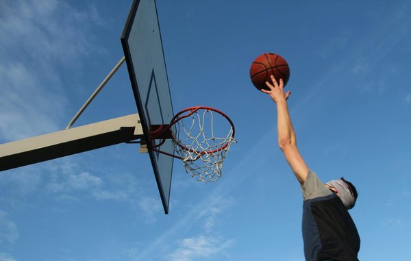 L'équipement de trail : bien choisir pour courir en toute liberté