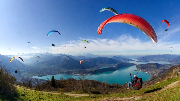 Découvrez les meilleures activités - parapente annecy et ses environs